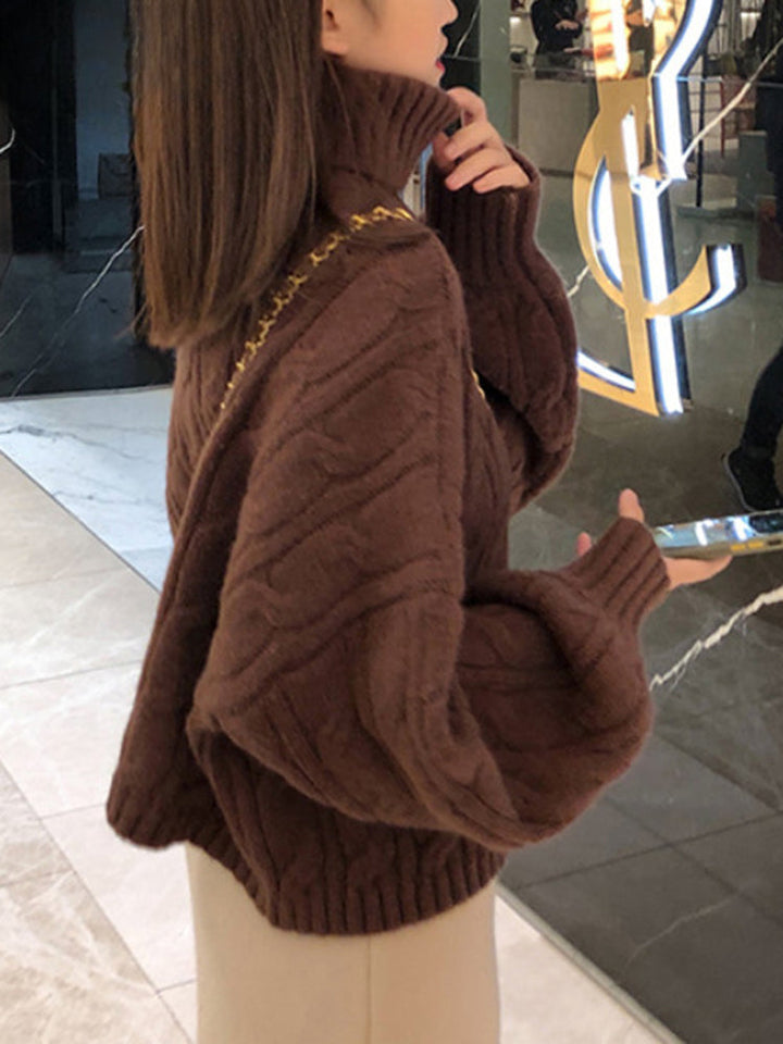 Larissa | Women's Chunky Cable Knit Pullover with Spacious Sleeves