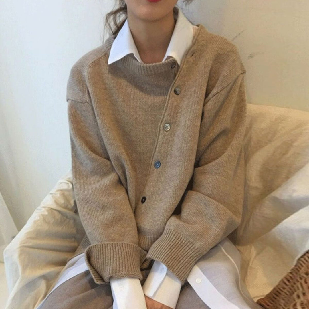 Regina - Stylish and Comfortable Sweater