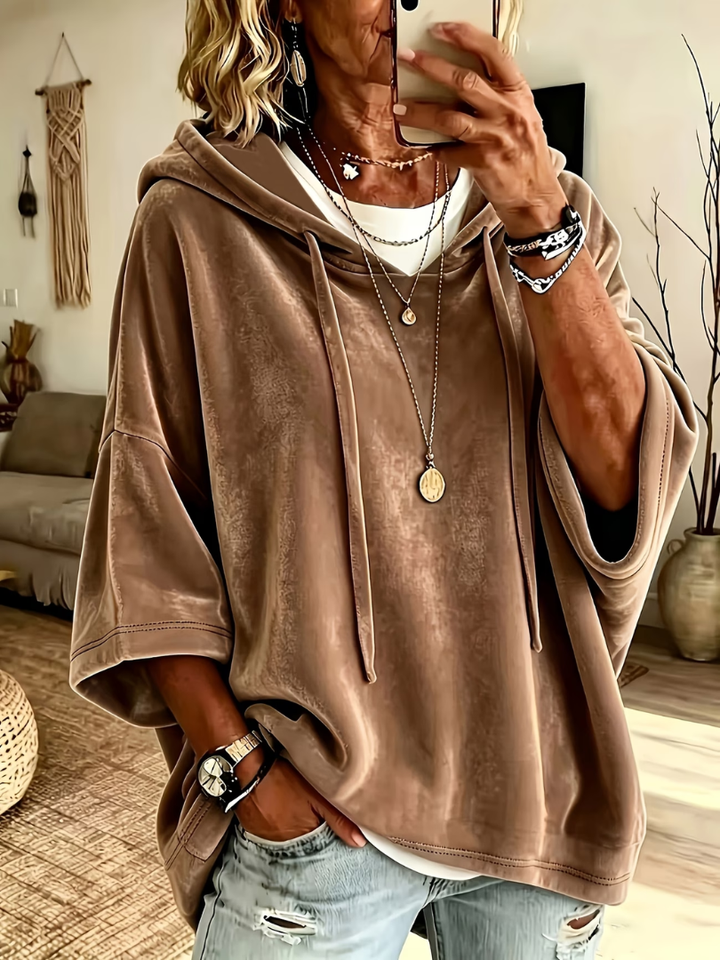 Kelvara | Women's Oversized Velour Hoodie with Half Sleeves and Drawstring