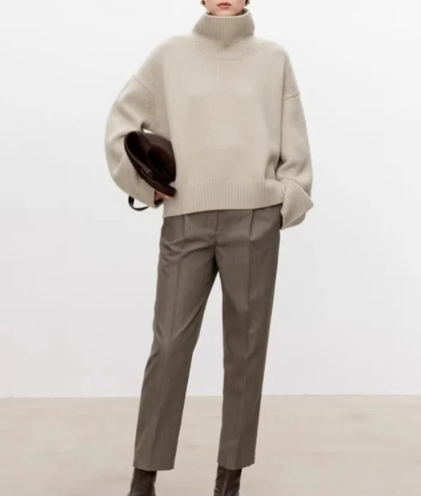 Eliana - Turtleneck Sweater