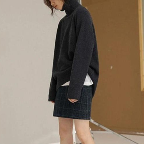 Mira - Cozy Turtleneck Knit Sweater