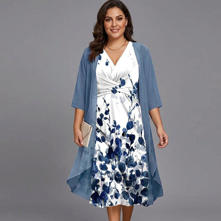 Quinn - Elegant Wrap Dress with Flowing Design