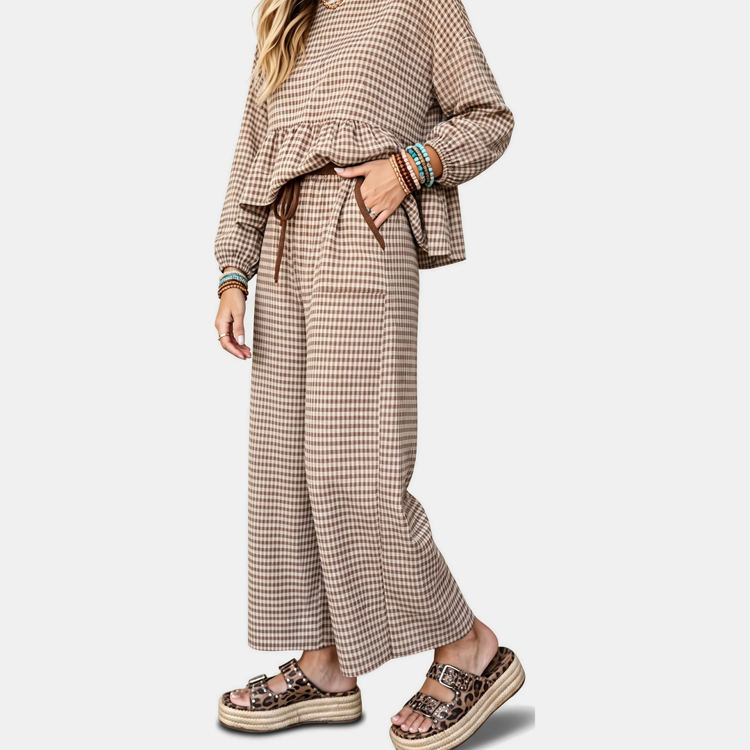 Women's Ruffle Hem Cropped Lounge Set with Wide Leg Trousers