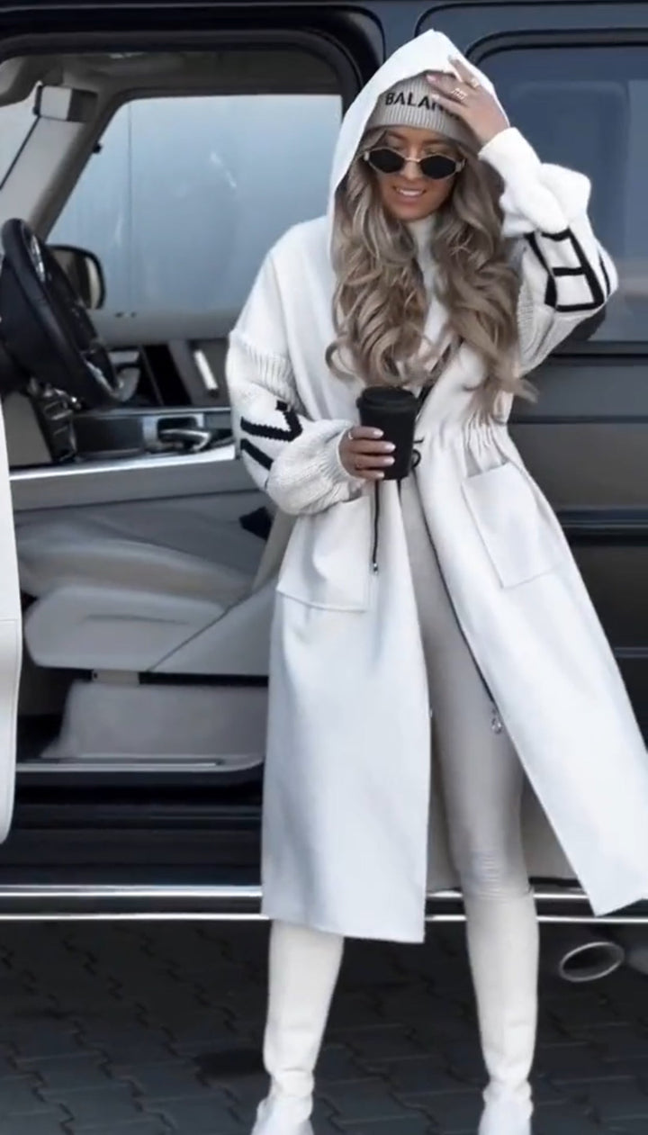Nella | Women's Zip-Up Wool Blend Coat with a Flattering Silhouette