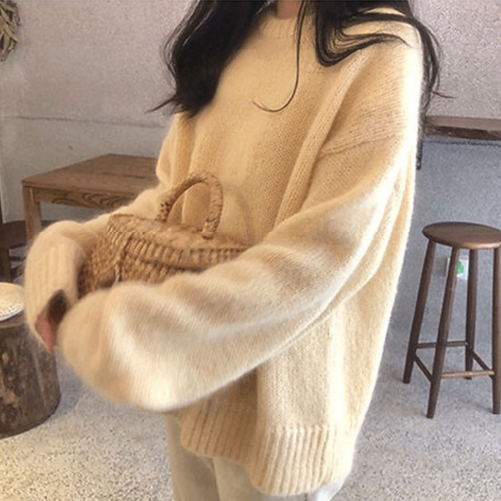 Miola | Women's Casual Round Neck Sweater in Relaxed One Size Fit
