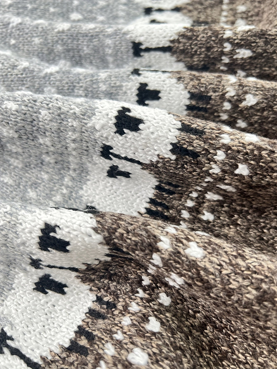 Rosamund | Women's Thick Knit Winter Sweater with Jacquard Design