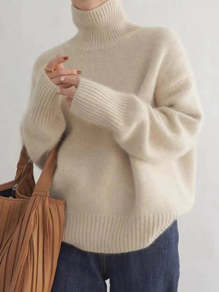Marianne | Women's Luxe Turtleneck Sweater in Relaxed Fit, One Size