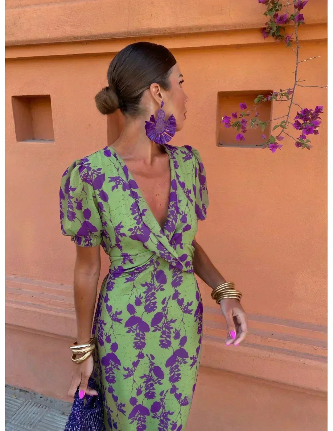 Lucinda - Bohemian V-Neck Floral Pleated Dress