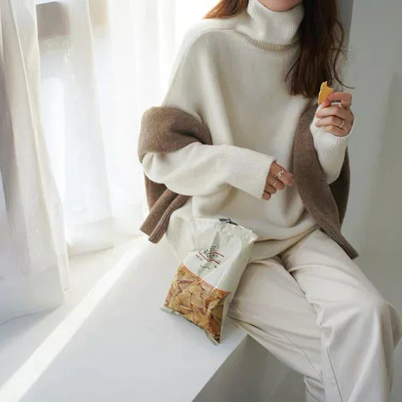 Mira - Cozy Turtleneck Knit Sweater