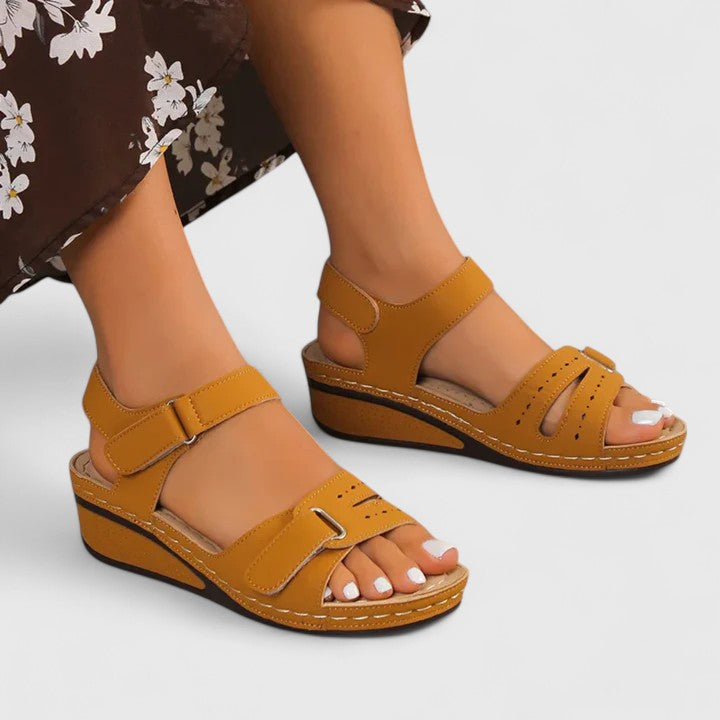 Guinevere™ | Comfort-Oriented Orthopedic Sandals