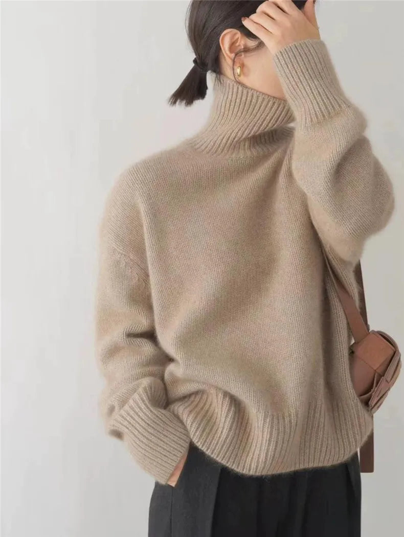 Marianne | Women's Luxe Turtleneck Sweater in Relaxed Fit, One Size