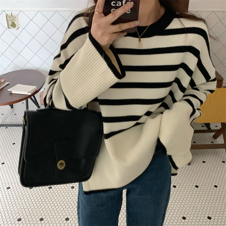 Milena - Cozy Turtleneck Knitwear