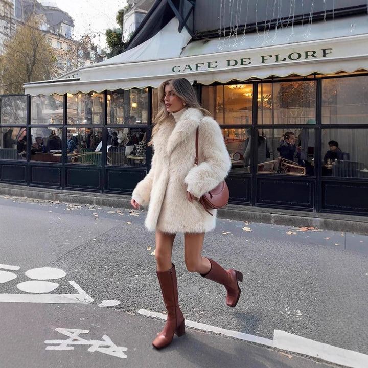 Cropped Women's Faux Fur Jacket | Relaxed Fit | Soft Pile Texture | Perfect for Evening and Winter Events