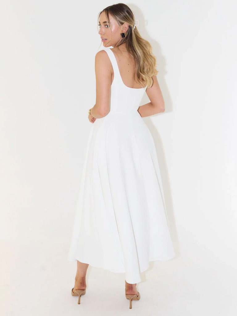Trinity - Chic Solid Sleeveless A-Line Midi Dress