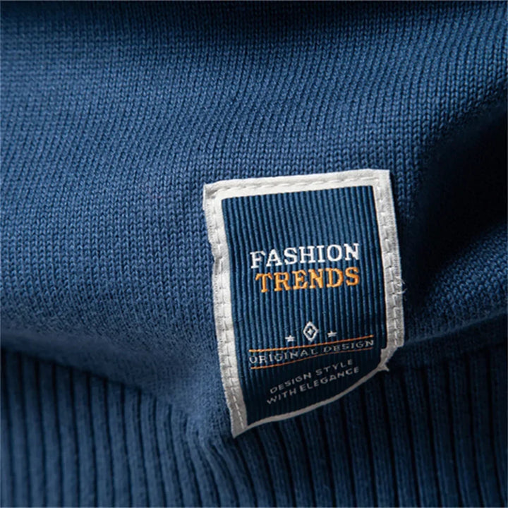 Casual Sweater with Round Neck