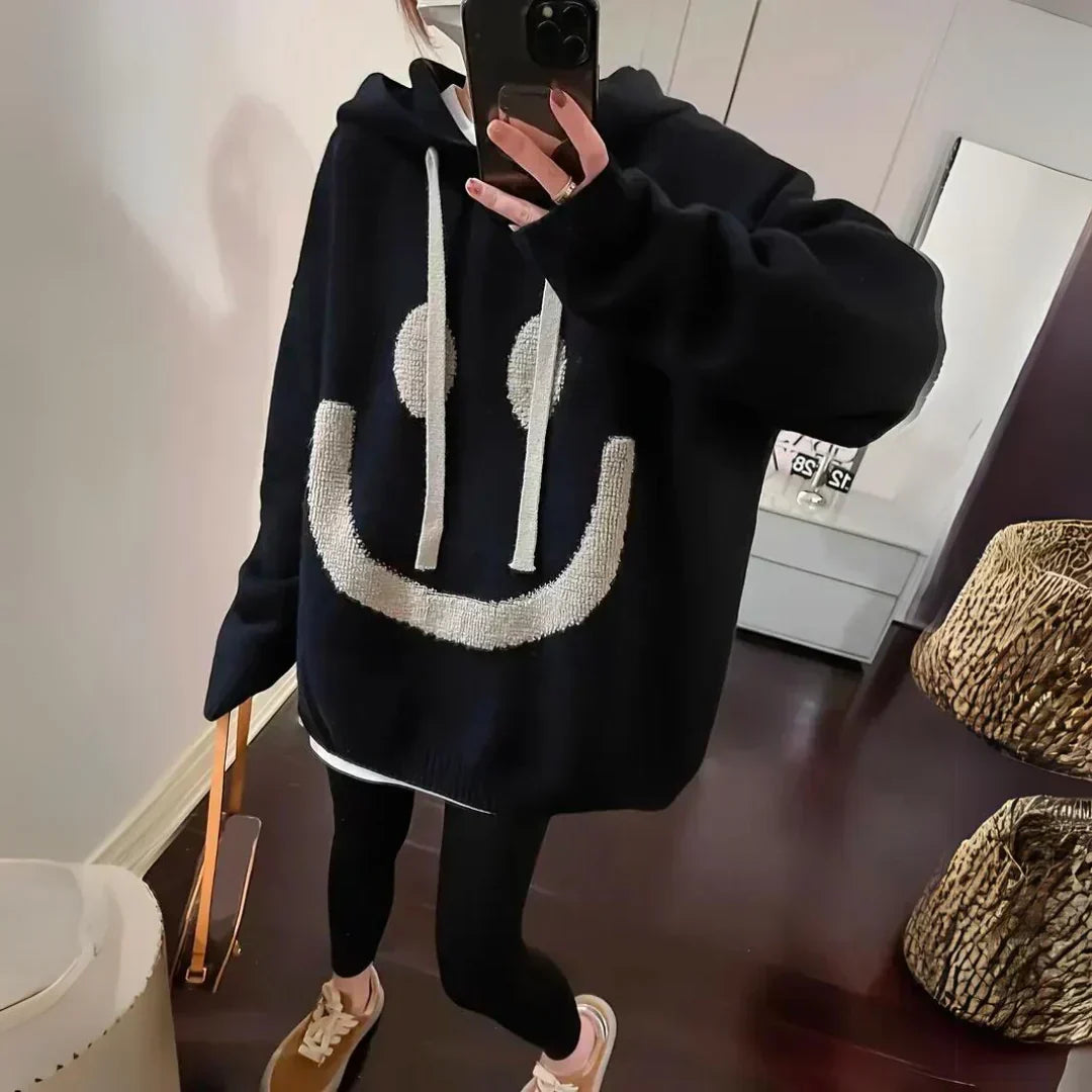 Smiley | Comfy Oversized Hoodie with Fun Design for Women