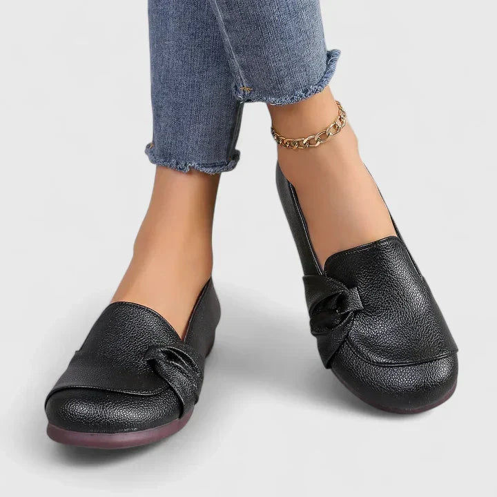 Ivarynn | Chic Elegance Footwear