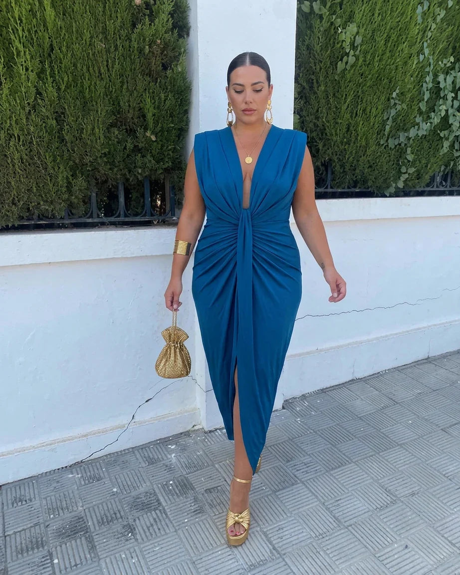 Giselle | Chic Pleated Dress