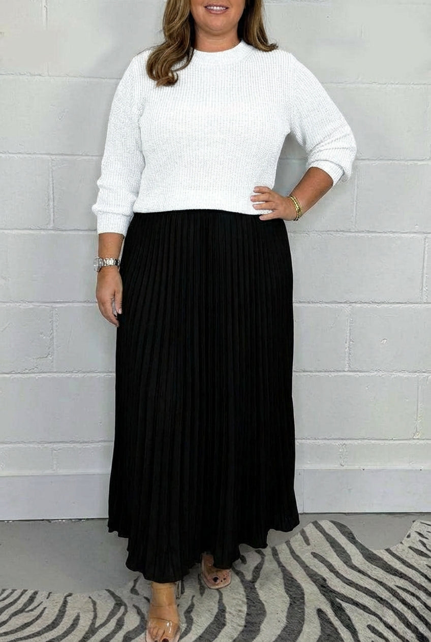 Esmé - Sweater Maxi Dress with Pleated Skirt