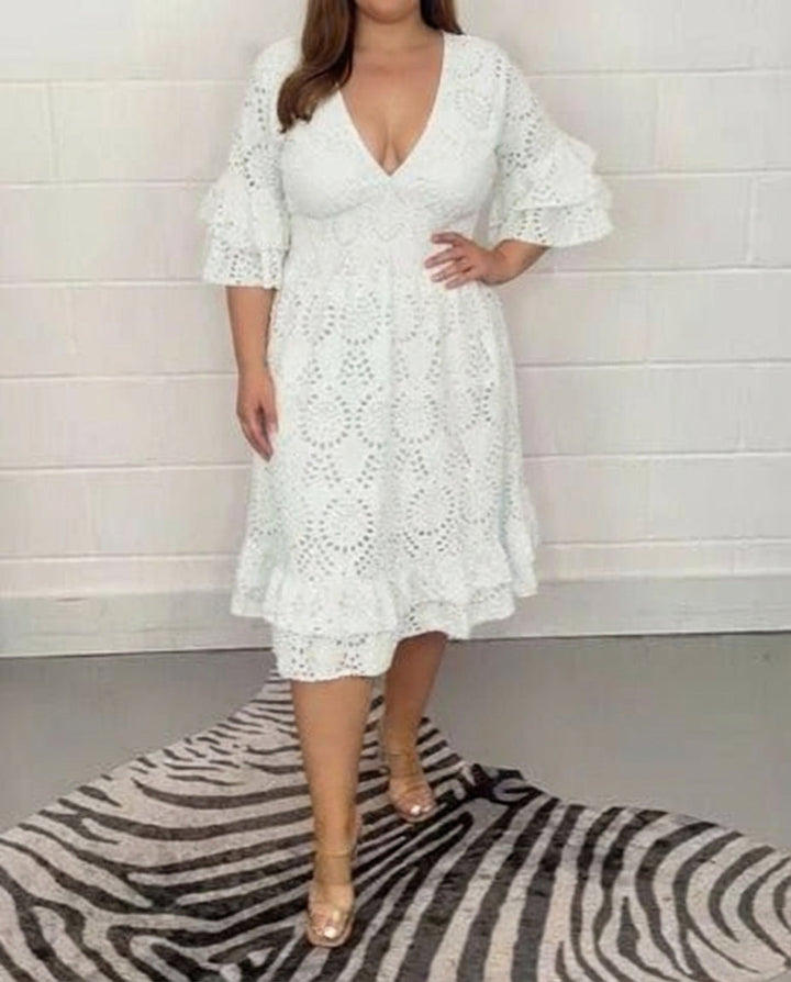 Lior - Chic Lace Evening Dress