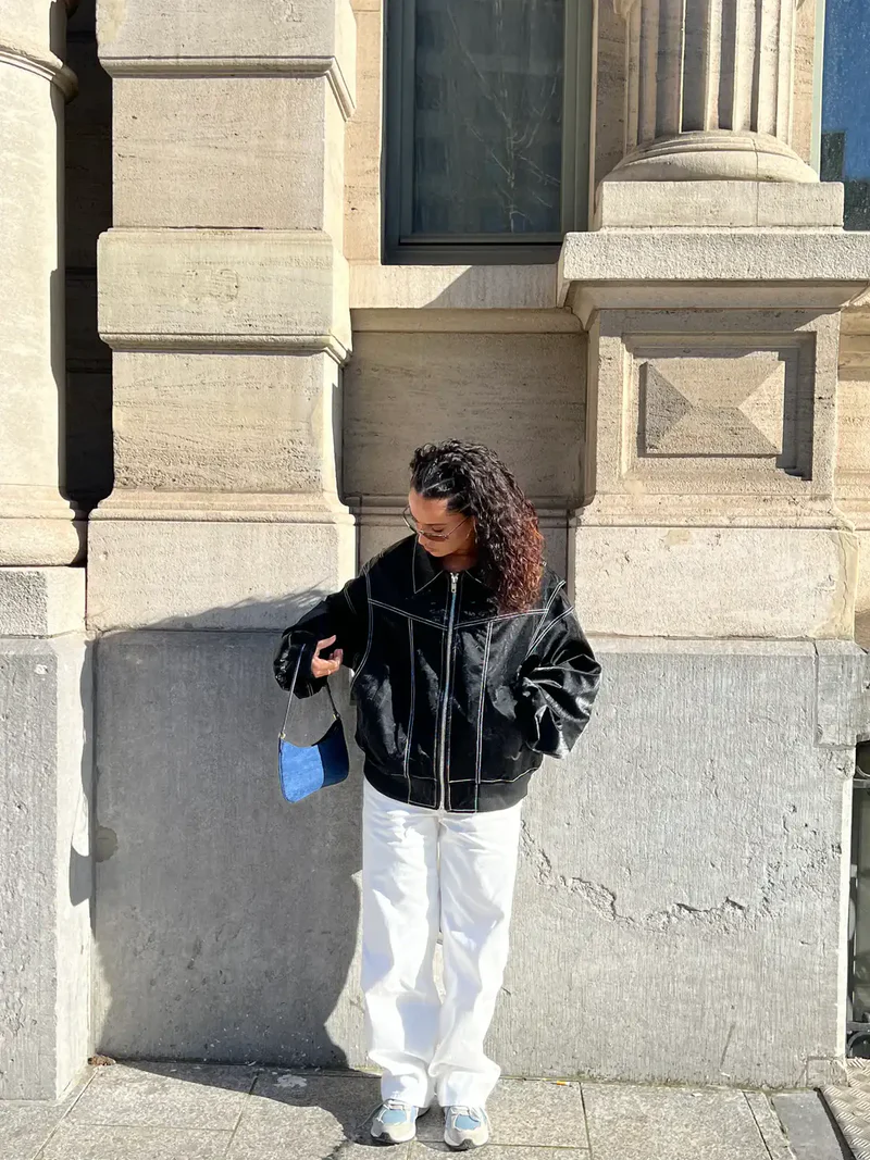 Naliyah | Women's Oversized Windbreaker Jacket with Contrast Stitching