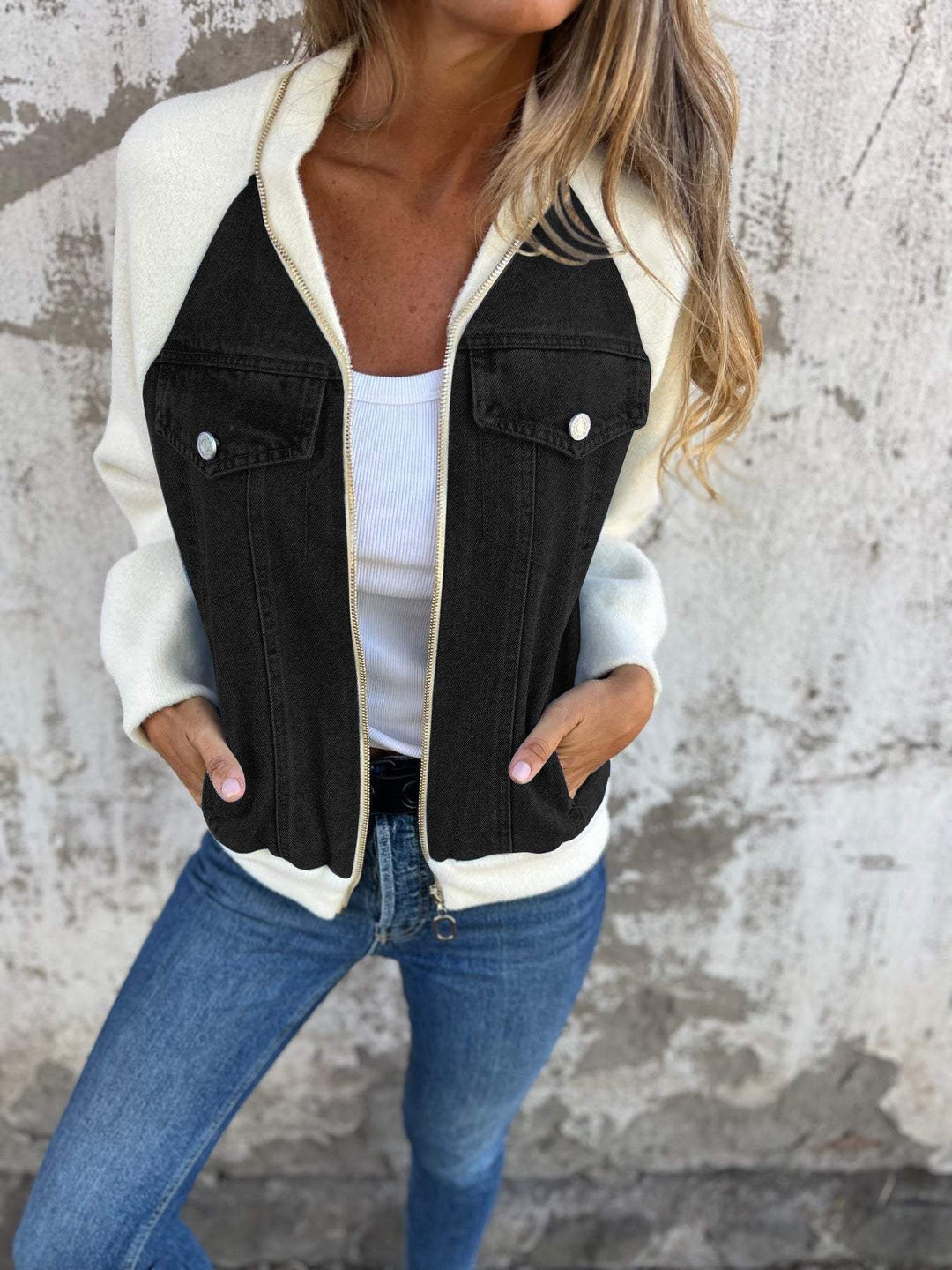 Zoe | Women's Relaxed Fit Classic Denim Jacket with Button Front
