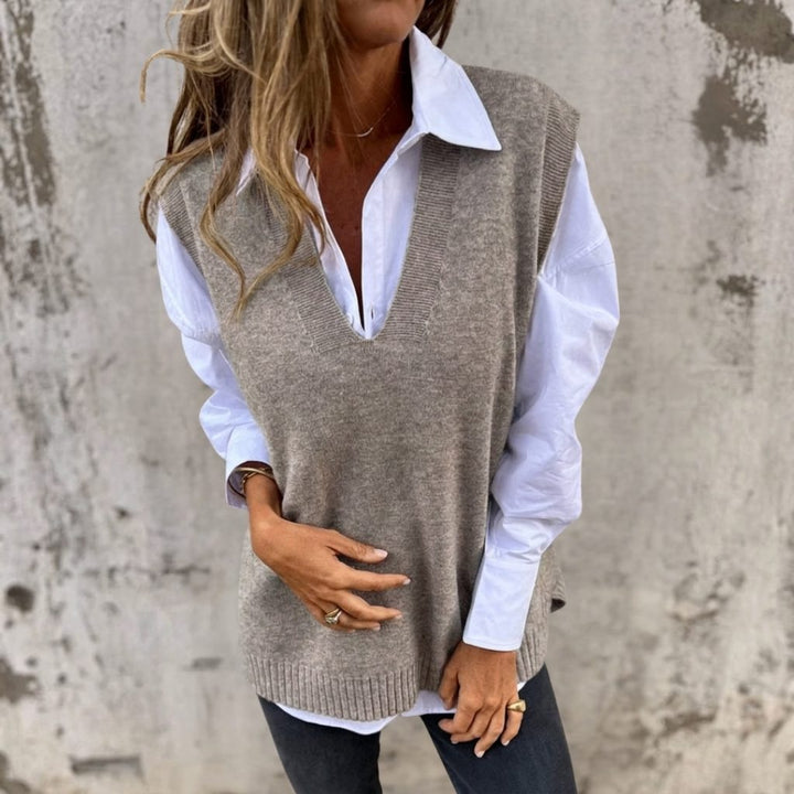 Sigrid | Women's Oversized Ribbed Knit Vest with Deep V-Neck