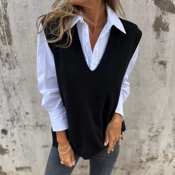 Sigrid | Women's Oversized Ribbed Knit Vest with Deep V-Neck
