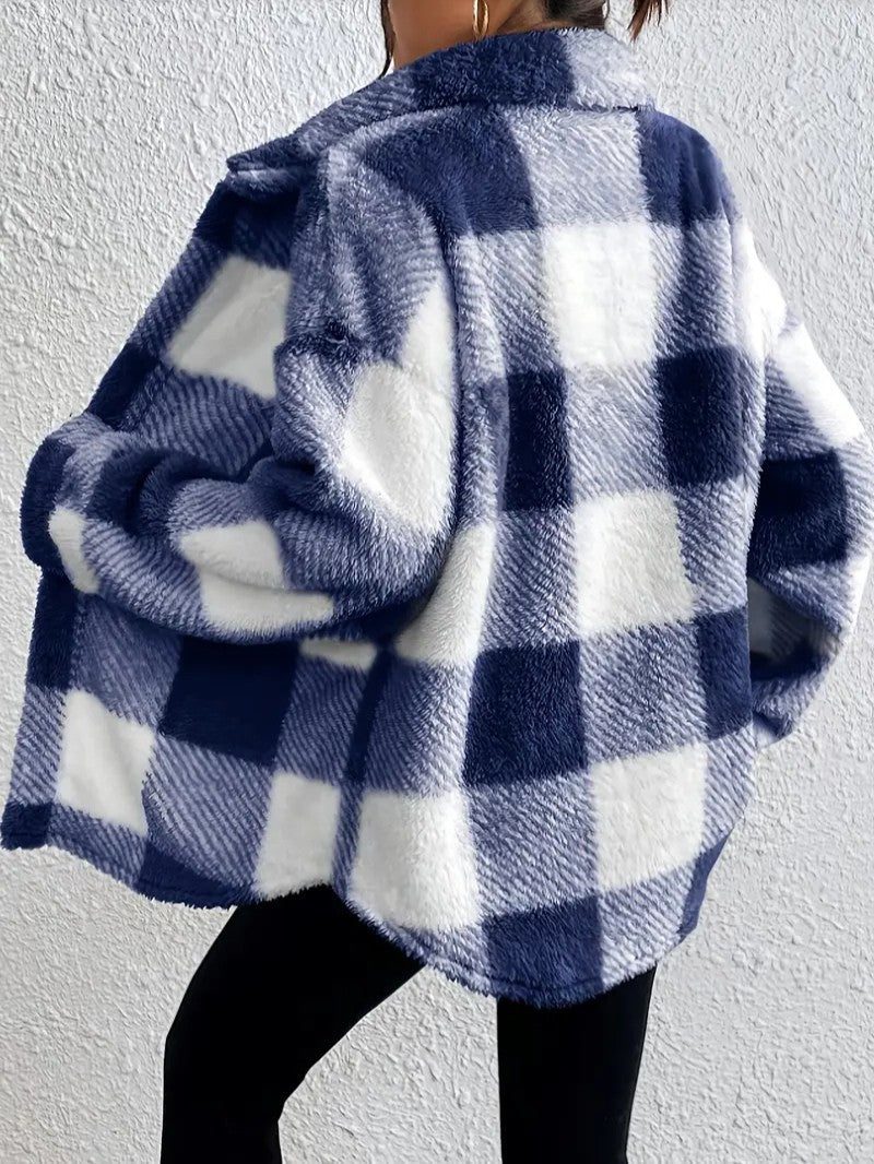 Bronwyn | Women's Oversized Fleece Jacket with Plaid Design
