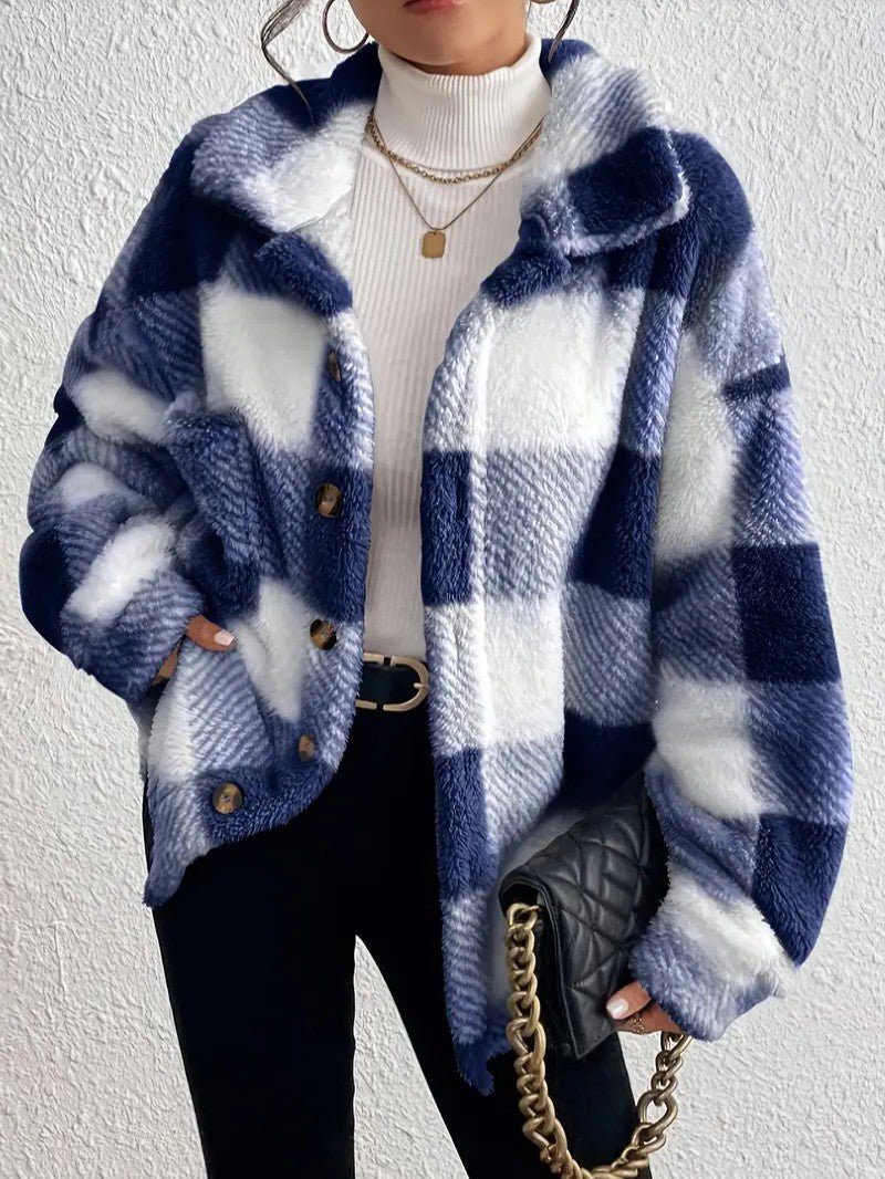 Bronwyn | Women's Oversized Fleece Jacket with Plaid Design