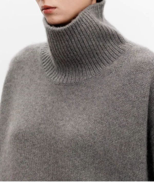Eliana - Turtleneck Sweater