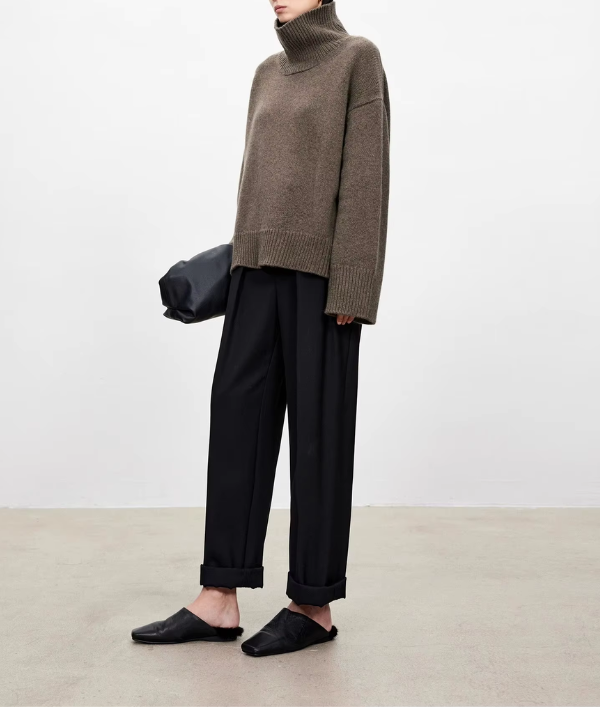 Eliana - Turtleneck Sweater