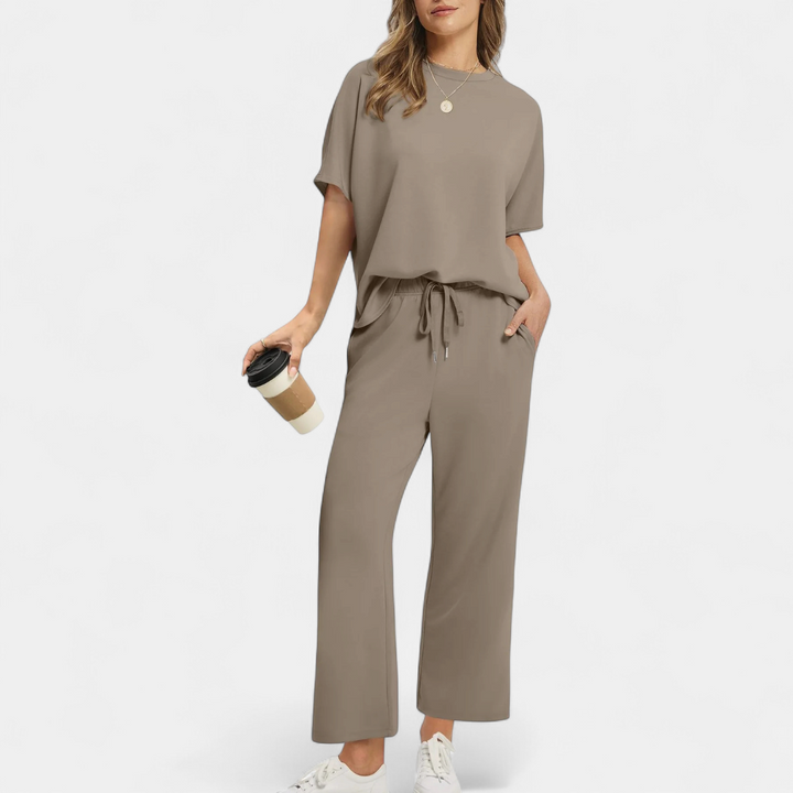 JULIE | Women's Relaxed Fit Cropped Lounge Set