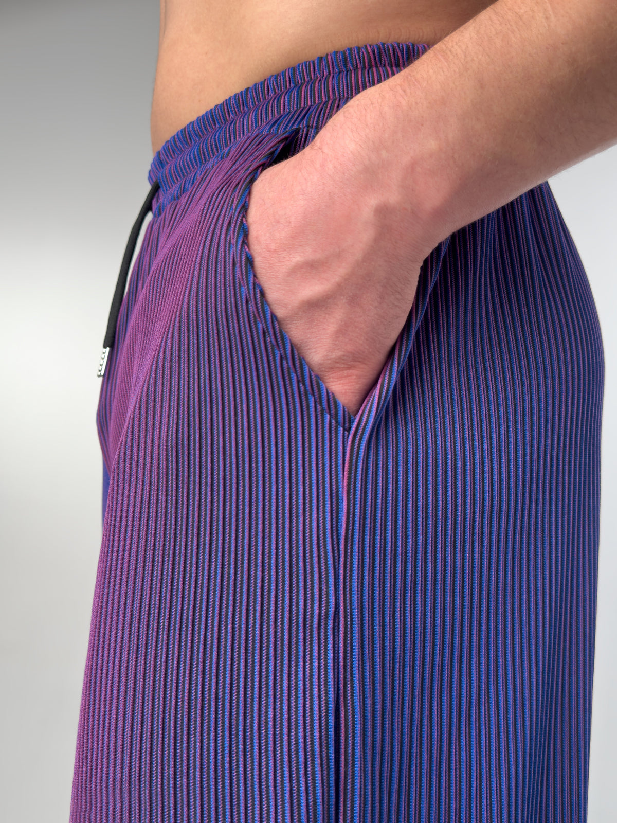 COLE | FLUID STRIPED PANTS