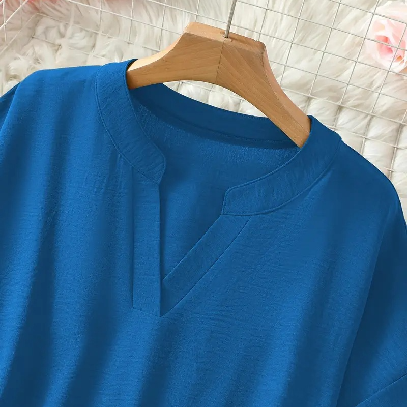 Véronique | V-Neck Blouse