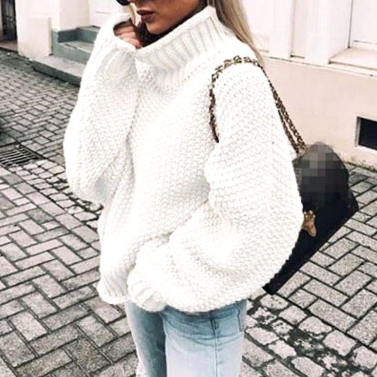 Maribel | Women's Oversized Chunky Knit Turtleneck Sweater